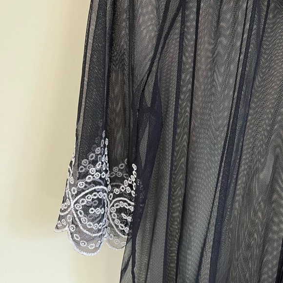 Alfani black sheer top 3X - Picture 6 of 7